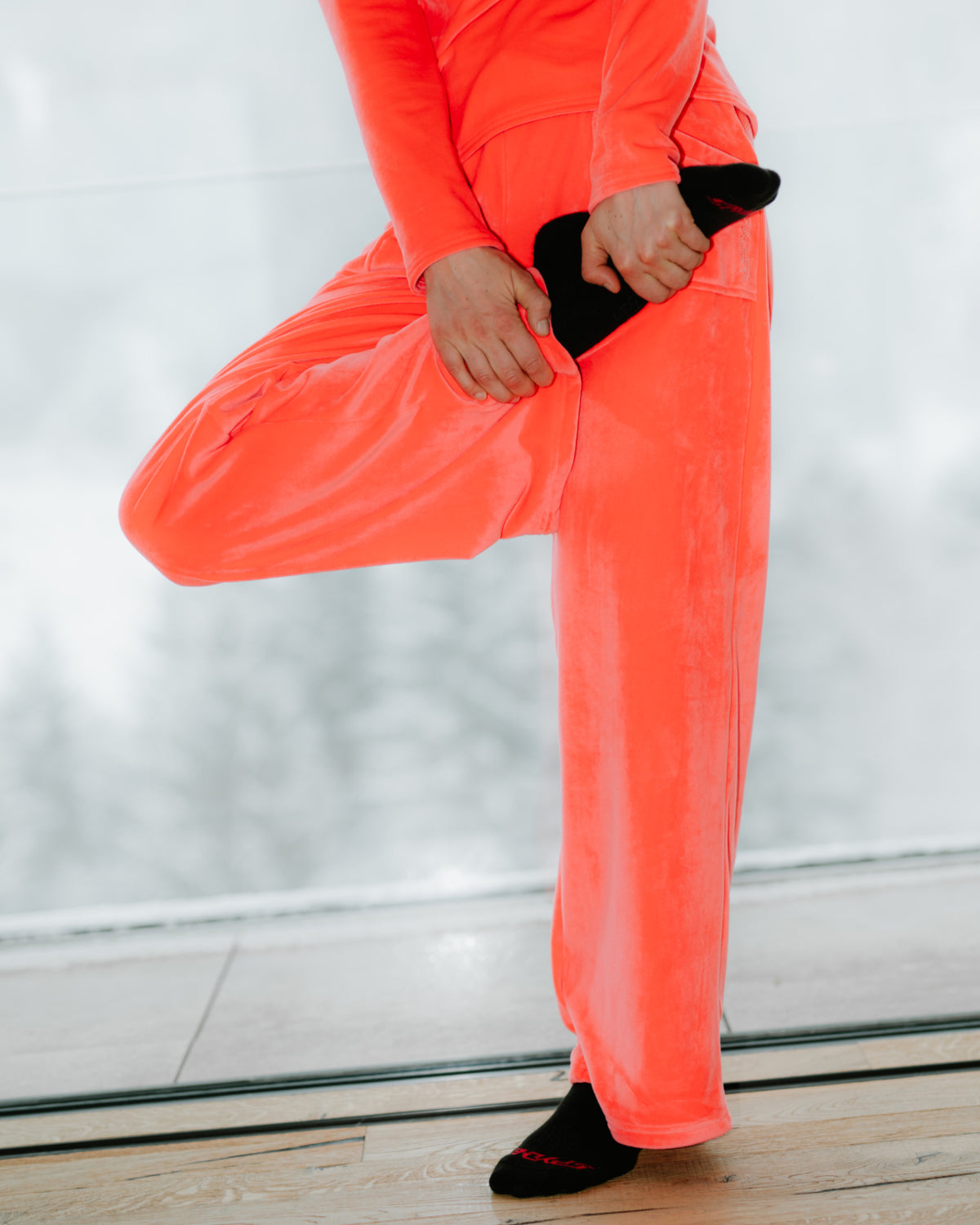 Women's Shimmer Pants - Electric Coral
