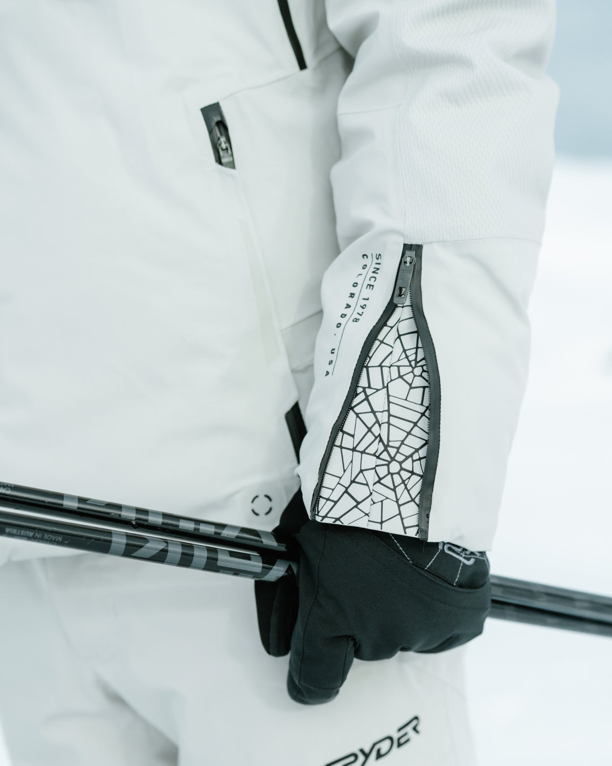Men's Pinnacle Jacket - Light Grey