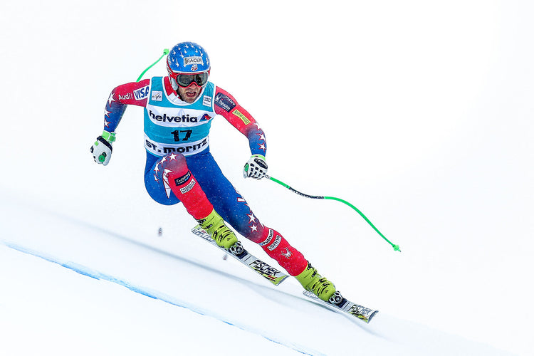 Steven Nyman skiing